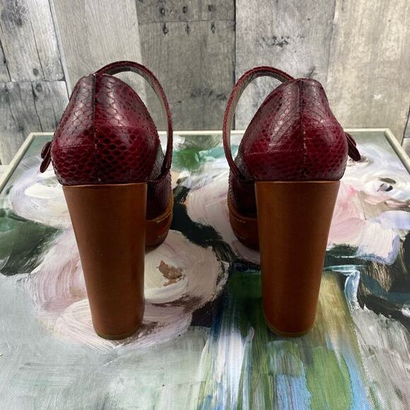 Marni Snakeskin Print Mary Jane Platform Heels in Red Size 36. - Picture 9 of 12